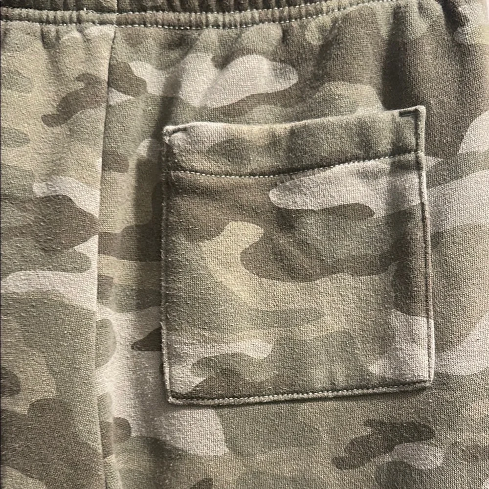 GAP Green Camouflage Sweatpants with Elastic Waistband